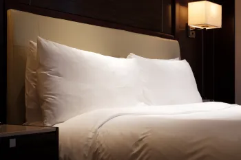 Lennon Hotel Paris Gare du Nord